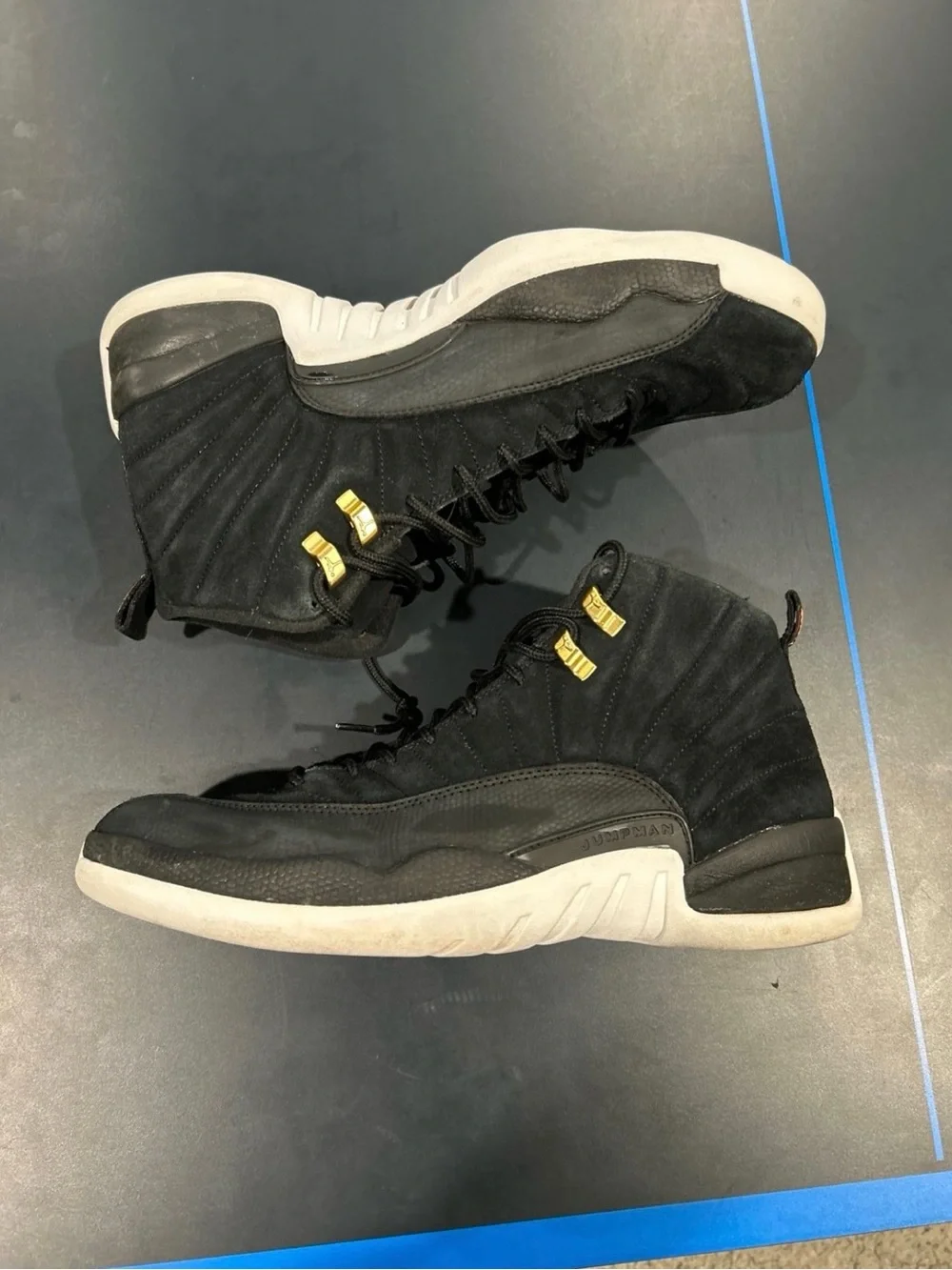 Nike Jordan 12 Reverse Taxi Cab Men's Shoes Size 11 Sneakers
